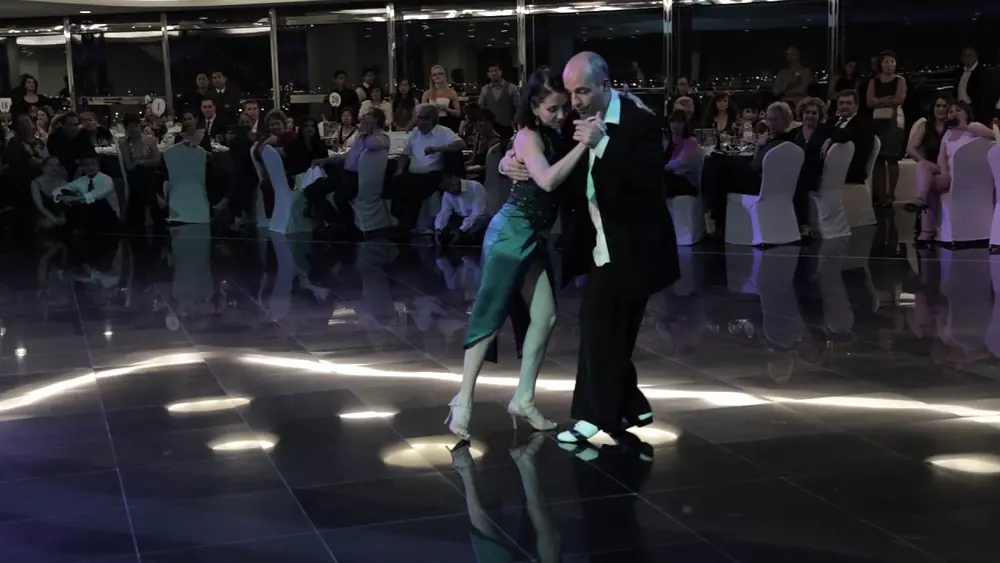 Video thumbnail for Horacio Godoy & Cecilia Berra - Dubai Tango Festival 2015 - Images A. -