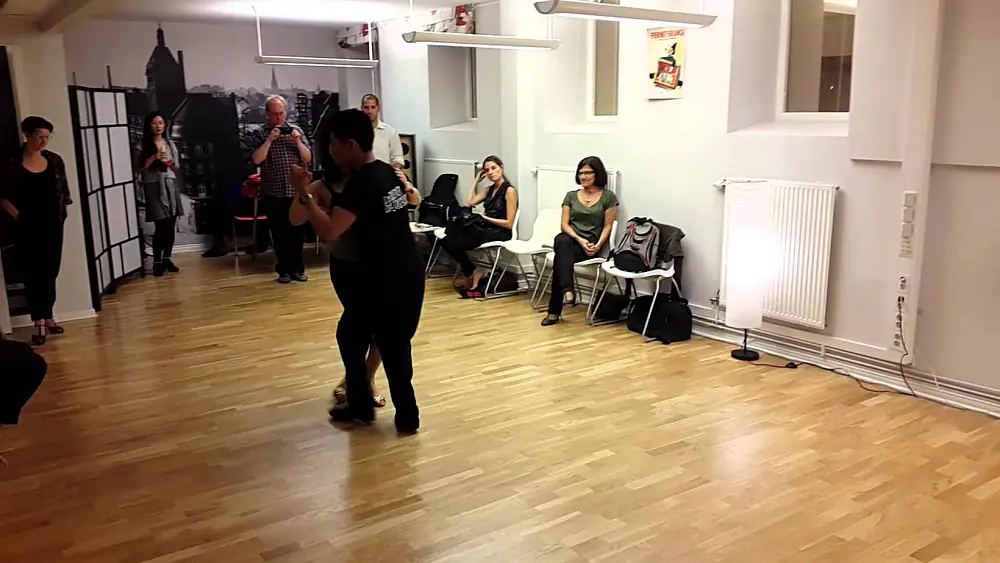 Video thumbnail for Tango Corazón Intermediate Class 1 with Julieta Qüesta and Rauli Choque.