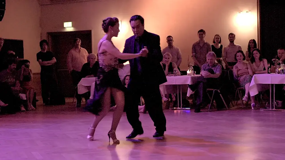Video thumbnail for Mariano Chicho Frumboli & Juana Sepulveda 6/6.  Festivalito Tango Primavera, Zürich 2019.