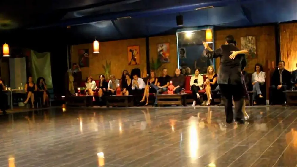 Video thumbnail for Tango by Daniela Pucci & Luis Bianchi: "Que Falta Que Me Haces" by Miguel Calo