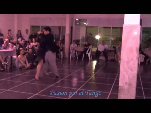Video thumbnail for AYELÉN QUIROGA y KLEBER QUEIROZ bailando el tango LA ULTIMA COPA en FLOREAL MILONGA