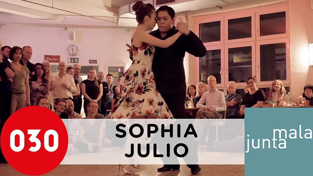Video thumbnail for Sophia Paul and Julio Cesar Calderon – La bruja