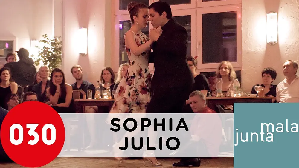 Video thumbnail for Sophia Paul and Julio Cesar Calderon – La vida es una milonga, Berlin 2017