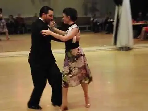 Video thumbnail for Florencia Borgnia y Marcos Pereira. Milonga Nocturna 03.31.18 [2]