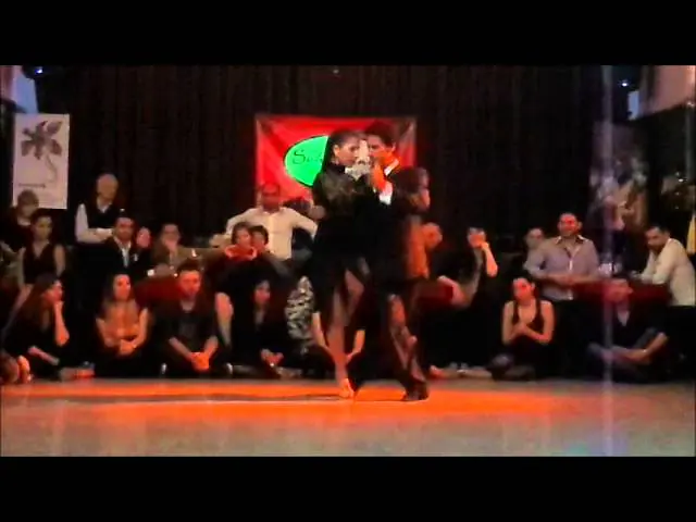 Video thumbnail for Mujercitas Tango Festival 2013 - Bailan - Virginia Gomez y Cristian Marquez