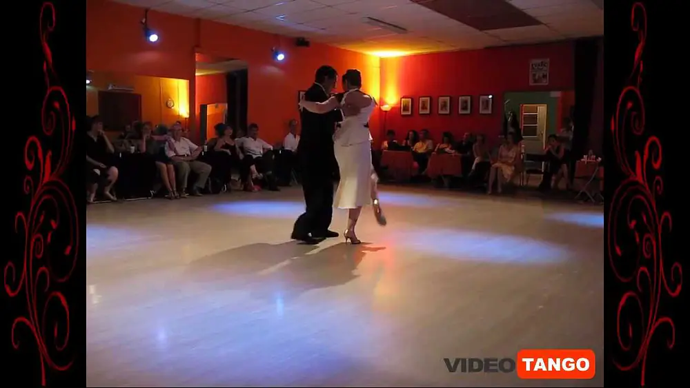 Video thumbnail for Video Tango présente Facundo De La Cruz et Paola Sanz 02