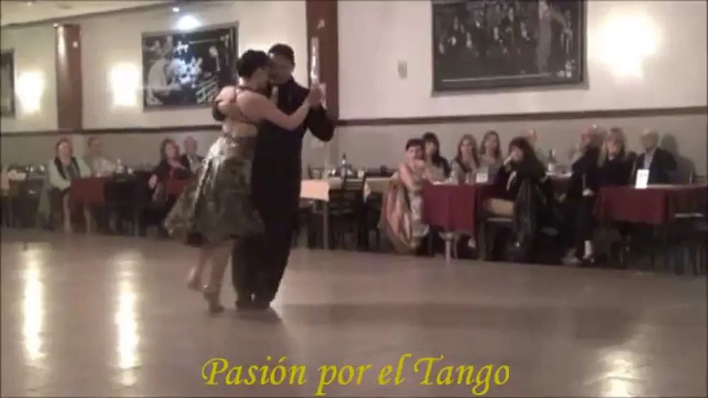Video thumbnail for NADIA IBAÑEZ y DIEGO LUCIANO CHANDIA Bailando  el  Tango MANDRIA  en la Milonga LA BALDOSA