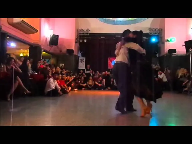 Video thumbnail for Mujercitas Tango Festival 2013 - Bailan - Virginia Pandolfi y Santiago Castro