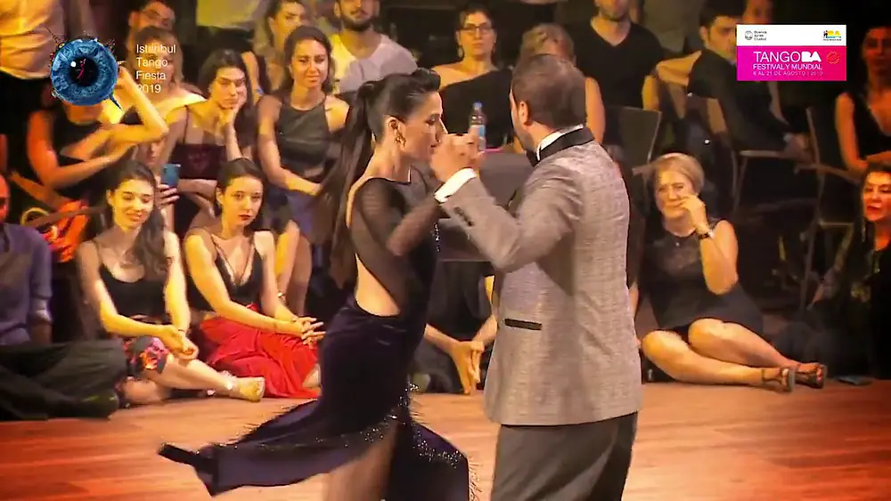 Video thumbnail for Istanbul Tango Fiesta 2019 - Daniel Nacucchio & Cristina Sosa - Tango 1