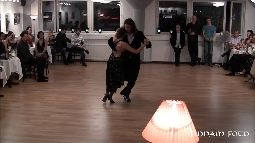 Video thumbnail for El Ático Helsinki Performance - Julio Marino & Katerina Zak #2