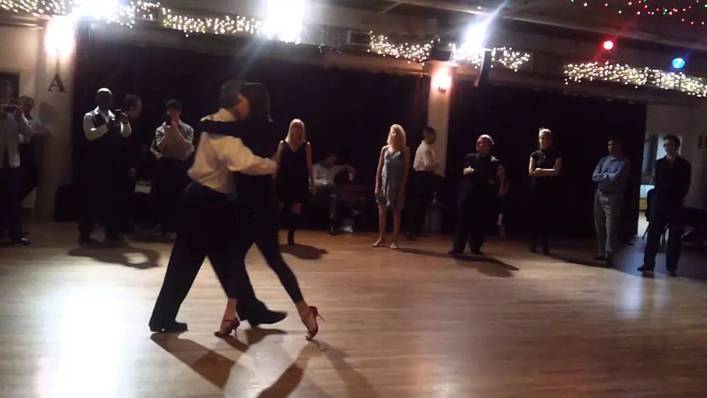 Video thumbnail for Argentine Tango: Jorge Torres & Maria Blanco pre milonga class