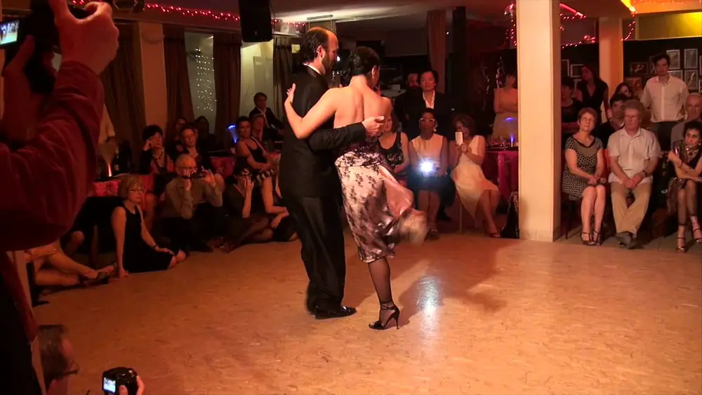Video thumbnail for Les Allumés du Tango - Erna y Santiago GIACHELLO - Lina - 2015