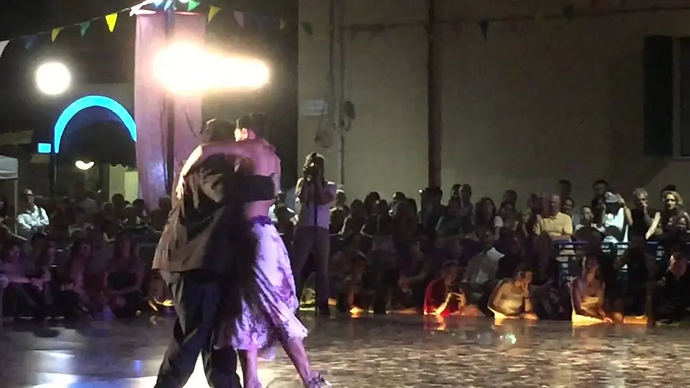 Video thumbnail for Alejandra Mantinan y Aoniken Quiroga - Elba tango festival 2015