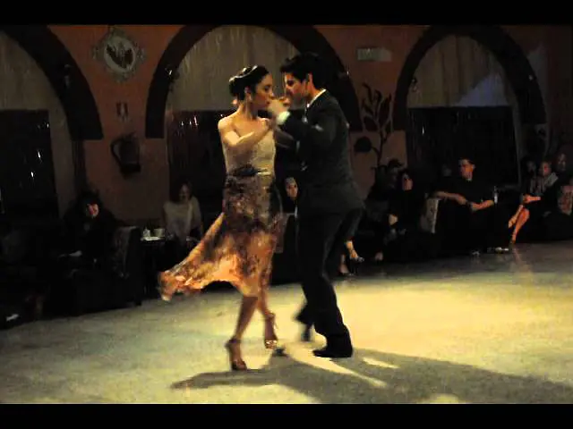 Video thumbnail for Alejandro Beron y Veronica Vasquez @El Fueye Tango Club Genova