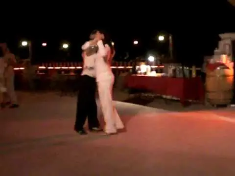 Video thumbnail for Detlef Engel und Andreas Wichter tanzen die Cumparsita in Aubais, Südfrankreich