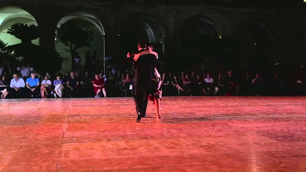 Video thumbnail for Ricardo Barrios y Laura Melo - Catania Tango Festival 2013 - "Tango Suite Show" -Video 1-1