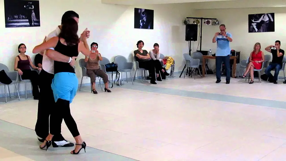 Video thumbnail for Mallorca Tango Festival 2011 - Workshop - Diego 'El Pájaro' Riemer & Maria Belén Giachelo