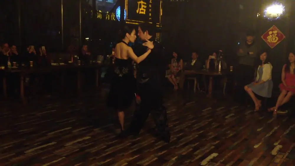 Video thumbnail for Meng Wang and Yuran Song improvised Tango Piazzolla