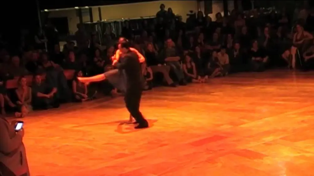 Video thumbnail for Invierno Tango festival 2014 Esteban Moreno y Claudia Codega "El Abrojito"