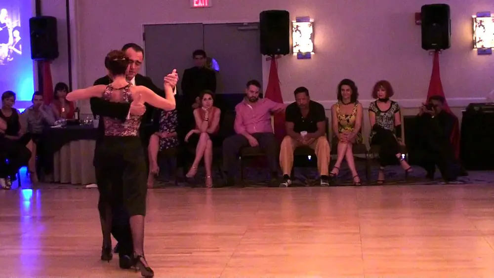 Video thumbnail for Esteban Moreno y Claudia Codega, Chicago Tango Week 2015, July 2-5 (4/4)