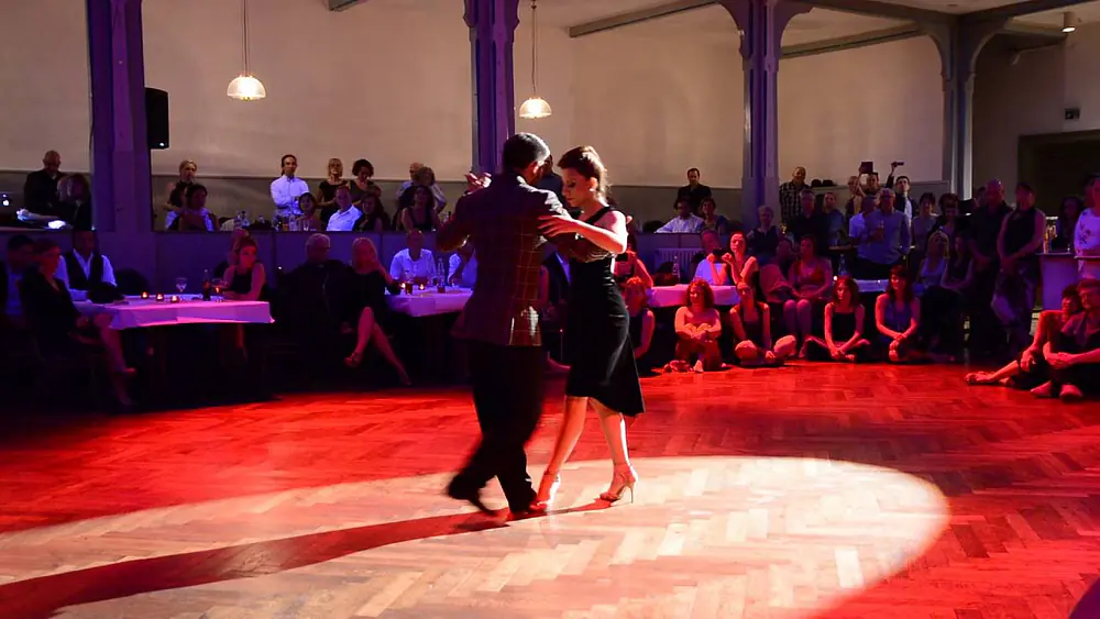 Video thumbnail for Tangofestival KA 2016, Max van de Voorde & Solange Acosta, 1 of 4