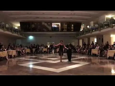 Video thumbnail for Pam Est La & Danilo Maddalena - Tango Estasi 8/12/2017 - 2 Corazones Tango Accademia