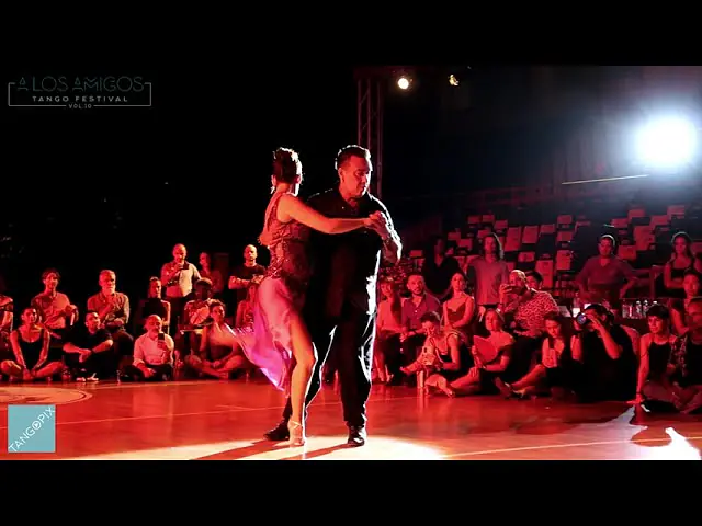 Video thumbnail for Juana Sepulveda & Mariano ''Chicho'' Frumboli dance Osvaldo Pugliese - Festejando