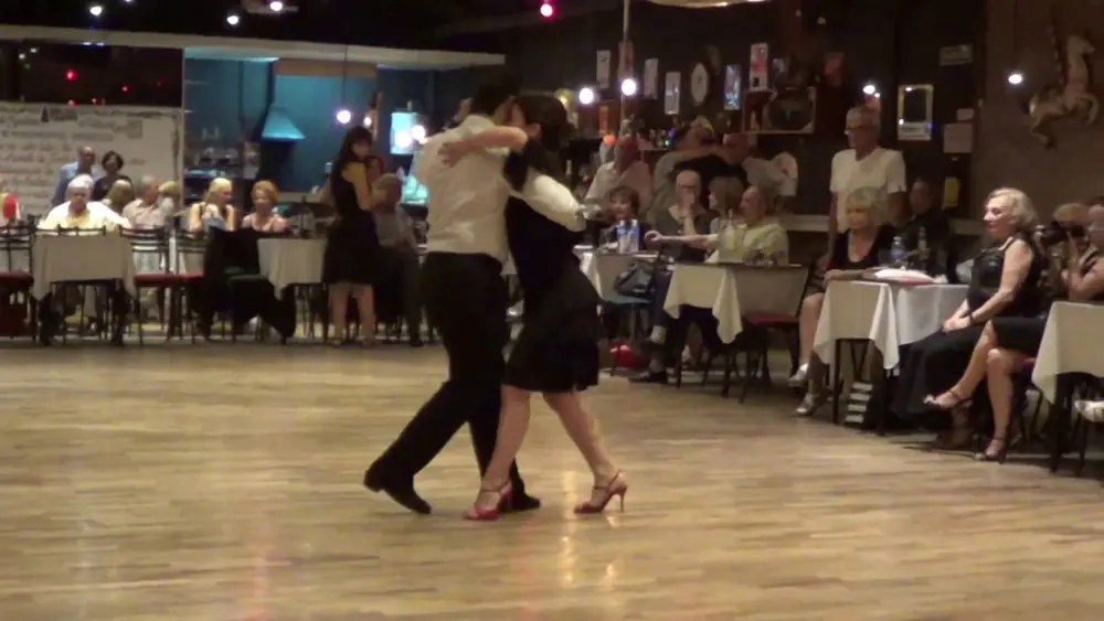 Video thumbnail for El Puchu & Maria Ines Ocampos Tango "El Estribo" Rodolfo Biagi (06-11-16) 4/4