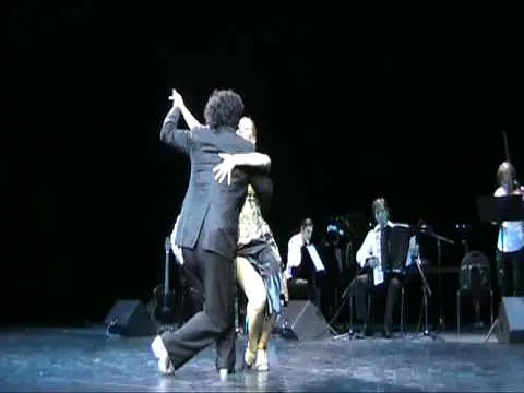 Video thumbnail for Sebastian Arce & Mariana Montes, Soledad Orquesta - Tango argentino.