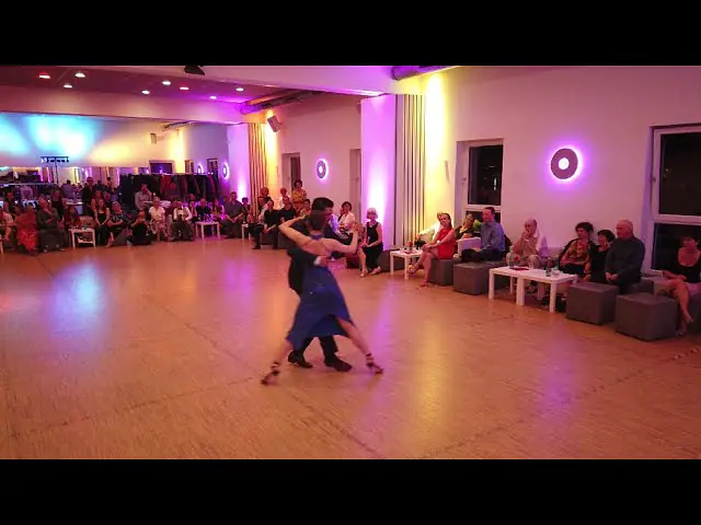 Video thumbnail for Tekla Gogrichiani & Julio Saavedra dance Francini - Pontier's Tu piel de jasmín