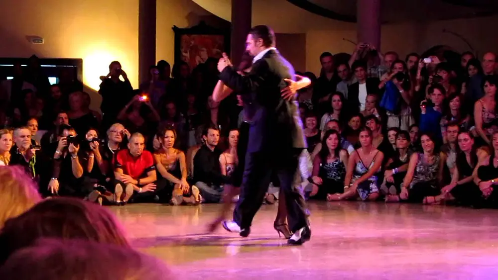 Video thumbnail for Mallorca Tango Festival 2011 - Diego 'El Pájaro' Riemer & Maria Belén Giachelo (1st Dance)