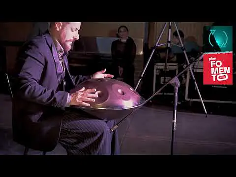 Video thumbnail for Adrian Luppi -Performance de Handpan en Milonga Pa Recordarte - Arequito-22-09-2023