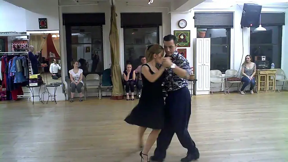Video thumbnail for Argentine tango workshop:Leandro Oliver and Laila Rezk- La Vieja Serenata