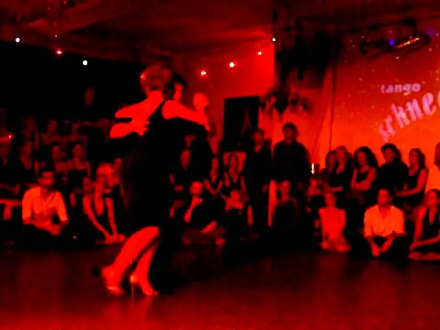 Video thumbnail for Noelia Hurtado & Carlitos Espinoza 4 in Tango Ocho Stuttgart Dezember 2012