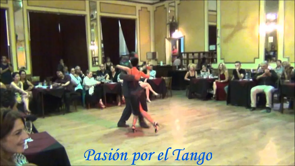 Video thumbnail for JENNY GIL y FRANK OBREGON Bailando la Milonga PROMETEDORA en YIRA YIRA MILONGA