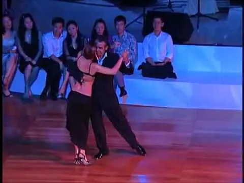 Video thumbnail for Roberto Herrera y Silvana Capra 2008 at the Taipei Tango Festival - La Cumparsita