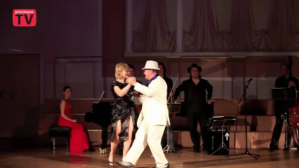 Video thumbnail for Olesya Grigorieva and Vladislav Kovalenko, Russia, Moscow, Shou "El Tango de Plata", 30.09.2010 (2)