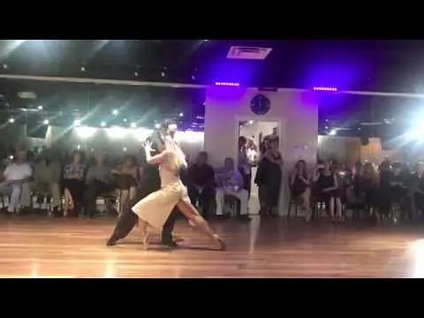 Video thumbnail for Analía Centurión y Jeremías Fors bailando La Mariposa en la MILONGA LAS PEBETAS en MIAMI - FLORIDA