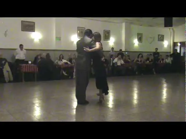 Video thumbnail for Carolina Bonaventura & Francisco Forquera. Bailan en La Baldosa. Julio 2012
