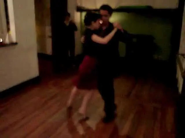 Video thumbnail for Luciana Rial y Kleber Queiroz bailan Tango en el Divino Estudio de Abasto