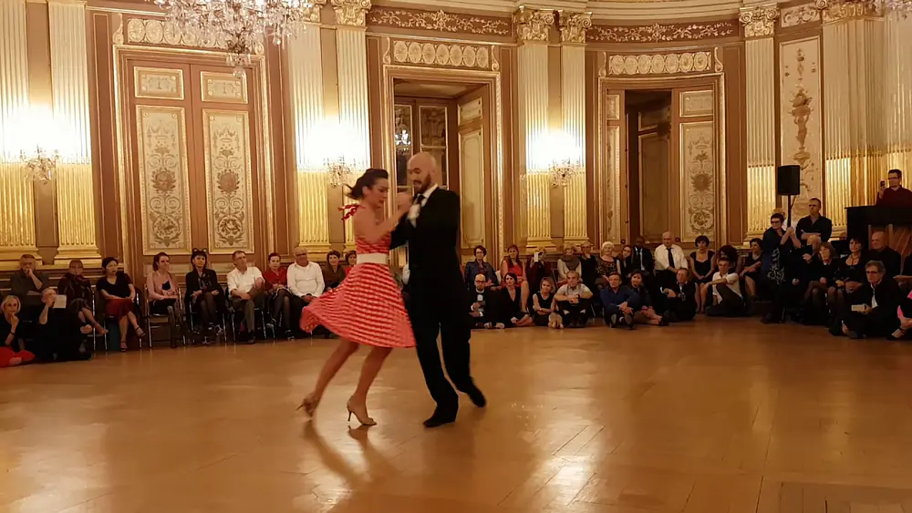 Video thumbnail for Santiago Giachello & Maria Belén Giachello @ Festival Tango à L'Opéra de Bordeaux  _ Démo 3/5