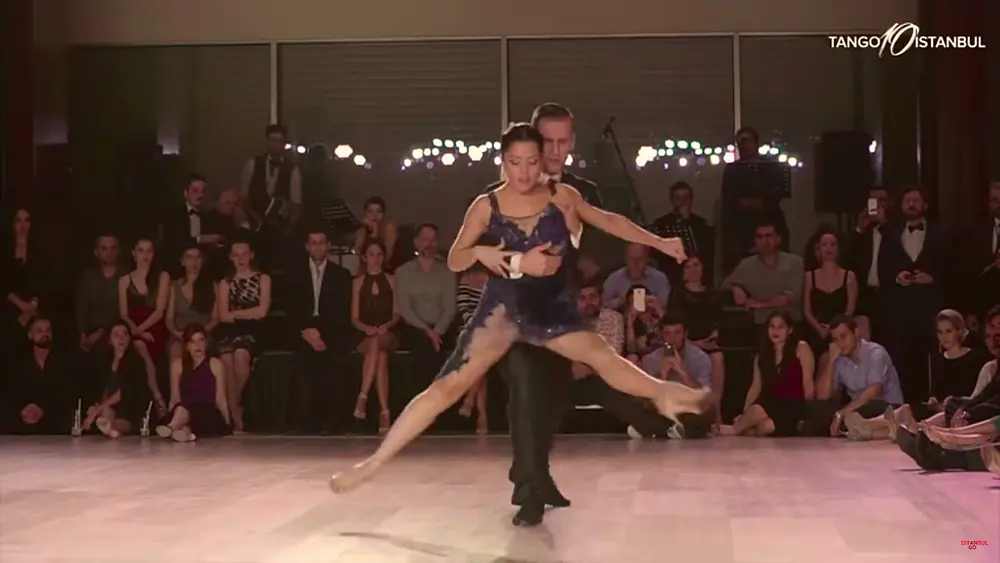 Video thumbnail for Facundo Piñero & Vanesa Villalba dance Forever tango's A Evaristo Carriego