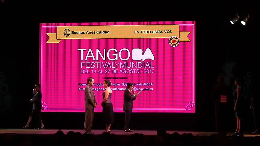 Video thumbnail for Danilo Maddalena Y Clarisa Bisiglia Presentacion ronda 9 semifinal Tango Pista Mundial Tango 2013