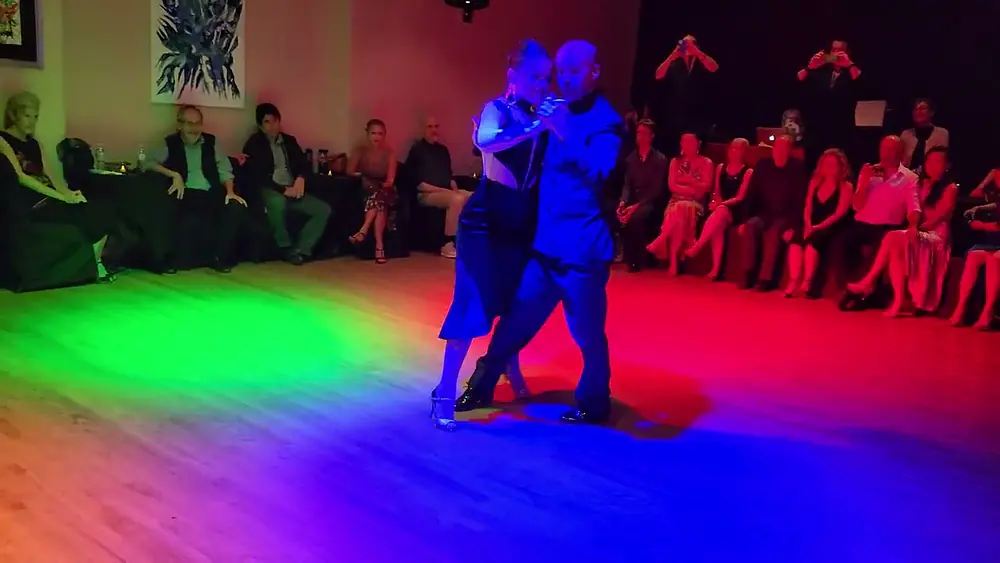 Video thumbnail for Argentine tango: Valentina Massari & Leonardo Pankow - Dichas Que Viví