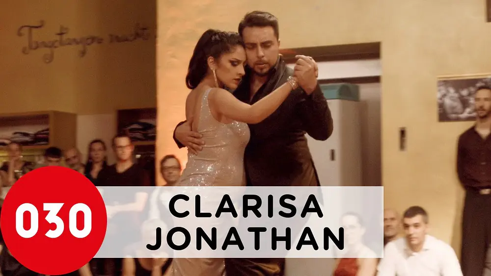 Video thumbnail for Clarisa Aragon and Jonathan Saavedra - Idilio trunco #ClarisayJonathan