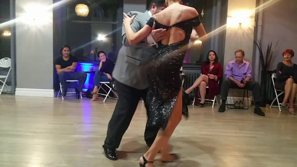 Video thumbnail for Argentine tango: Melisa Sacchi & Cristian Palomo - Parque Patricios