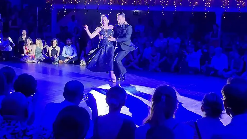 Video thumbnail for Argentine Tango: Vanesa Villalba & Facundo Piñero - A Mis Compañeros