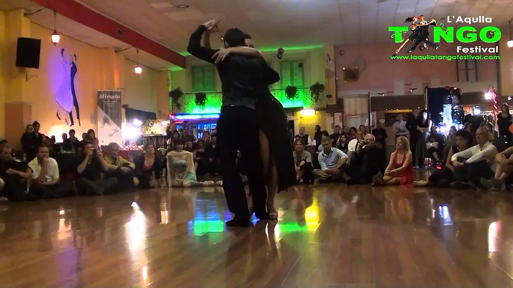 Video thumbnail for Neri Piliu y Yanina Quiñones - Tango 3/4 - International L'Aquila Tango Festival 2013