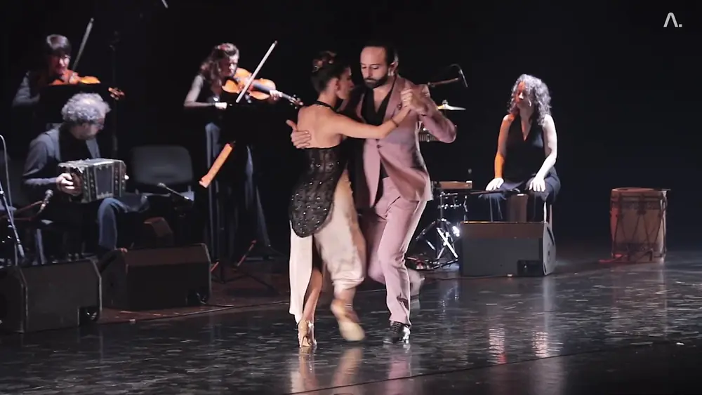 Video thumbnail for Leonel Di Cocco y Carolina Giannini - Bordeaux Cité Tango Festival International