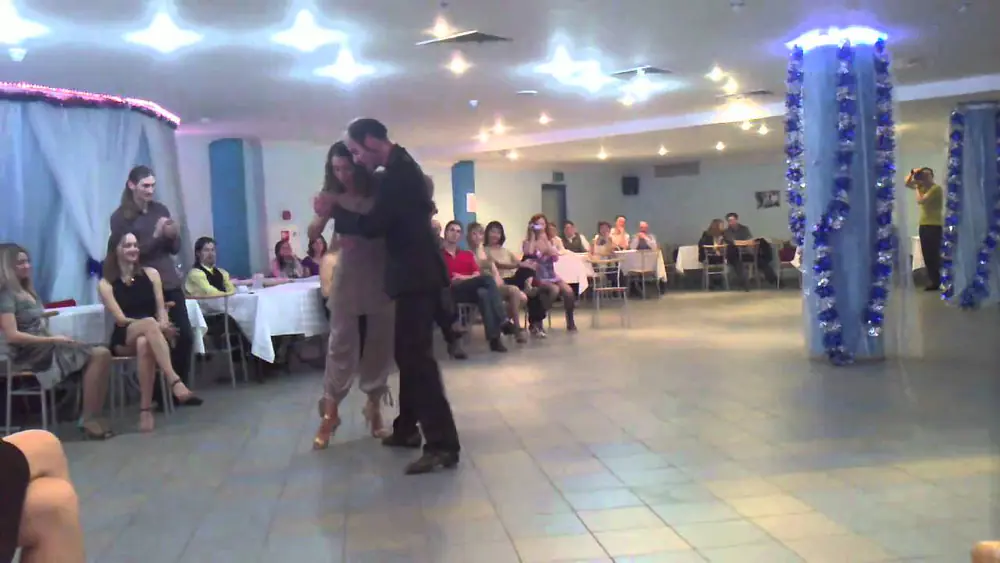 Video thumbnail for Juan Capriotti y Graciana Romeo. White tango Festival in Moscow 2010